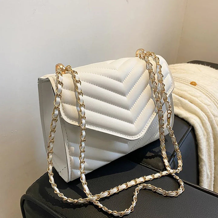 Women's One Shoulder Fashion Retro Small Square Bag Crossbody Handbag Minimalist Style Women's Chain Bag Suitable for Travel-ll
