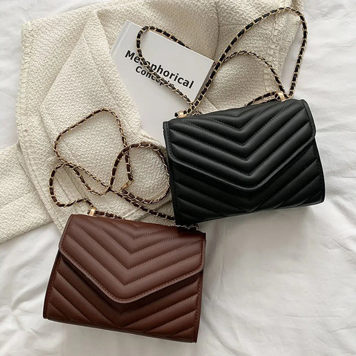 Women's One Shoulder Fashion Retro Small Square Bag Crossbody Handbag Minimalist Style Women's Chain Bag Suitable for Travel-ll